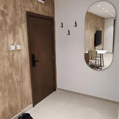 公寓 Liboroview Ni