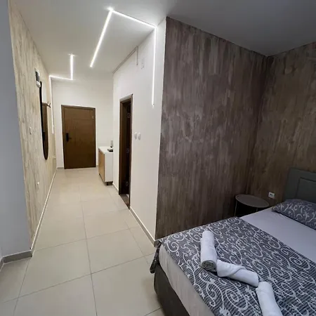 公寓 Liboroview Ni